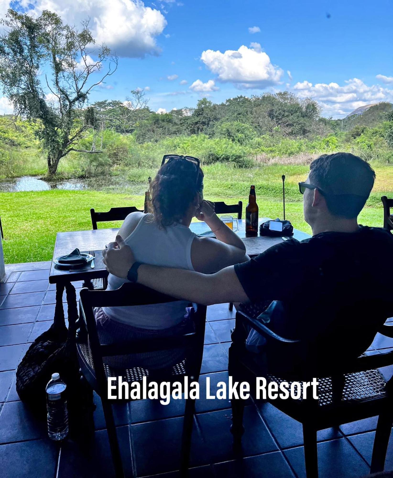 Ehalagala Lake Resort Σιγκιρίγια Εξωτερικό φωτογραφία